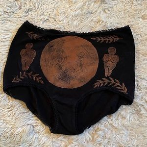 Serpent & Bow Goddess High waisted panties